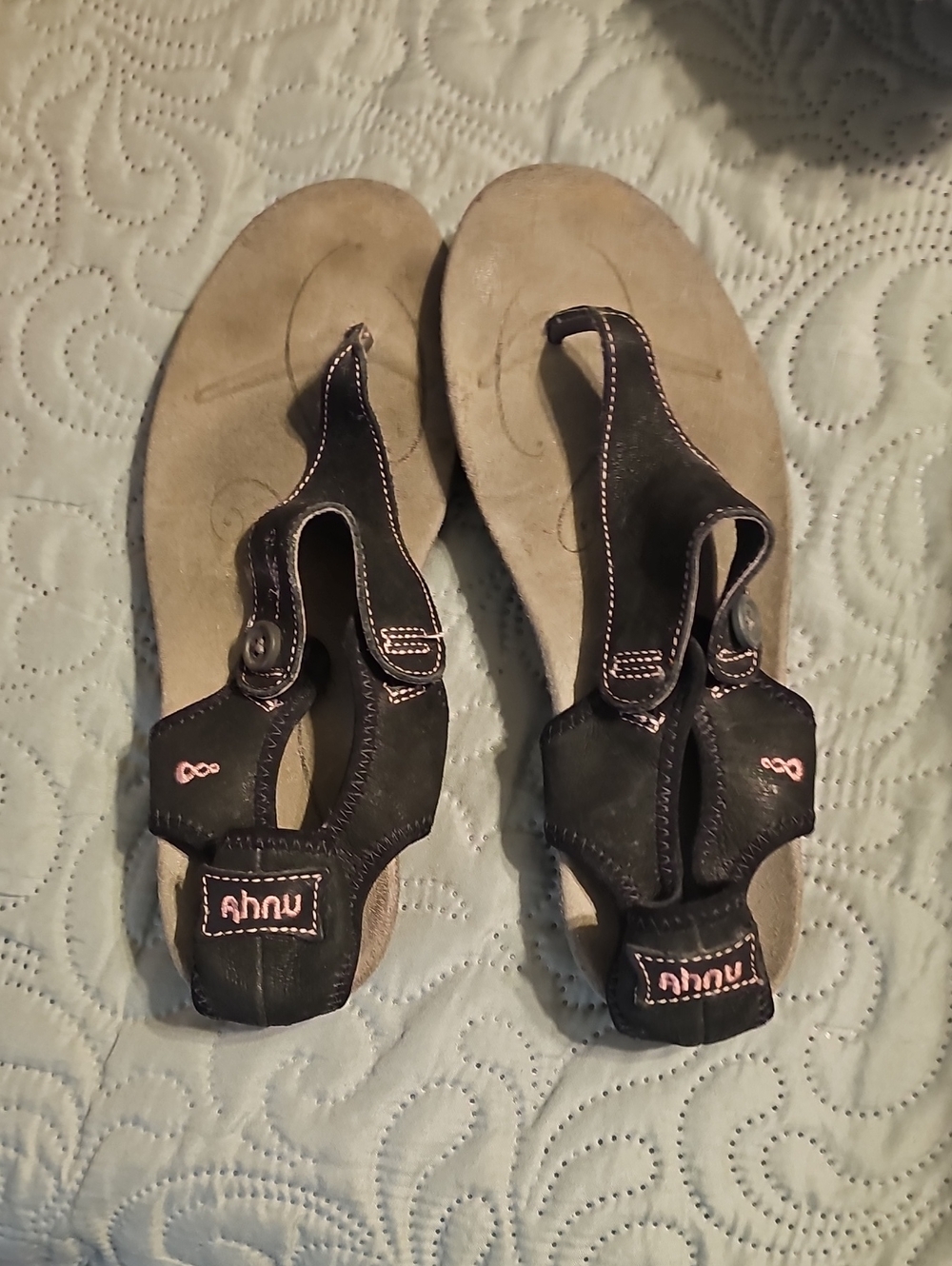 Ahnu Women's Black Sandal with Pink Stitching Thong